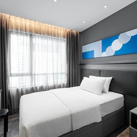 Komune Living Kuala Lumpur Exterior photo